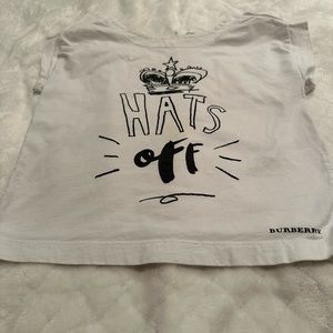 Burberry tee shirt size 7